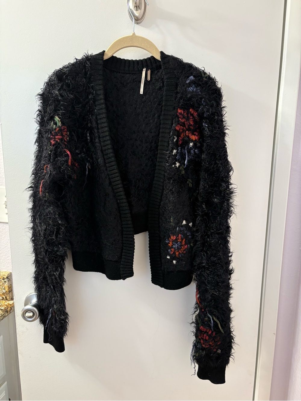 Free People Treat Yourself Fuzzy Black Cardigan Pre ❤️ PTP 29-36/L 18